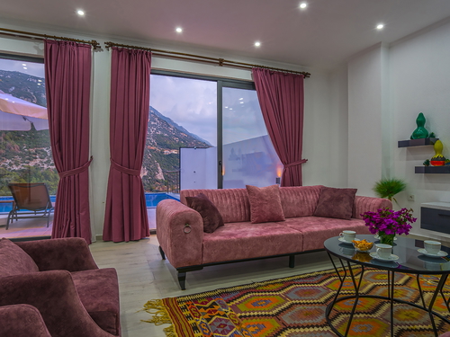  gece  -  Kasım
  | Kalkan İslamlar Balayı Villası: Jakuzili, Özel Havuzlu, 5 Kişilik Muhafazakar